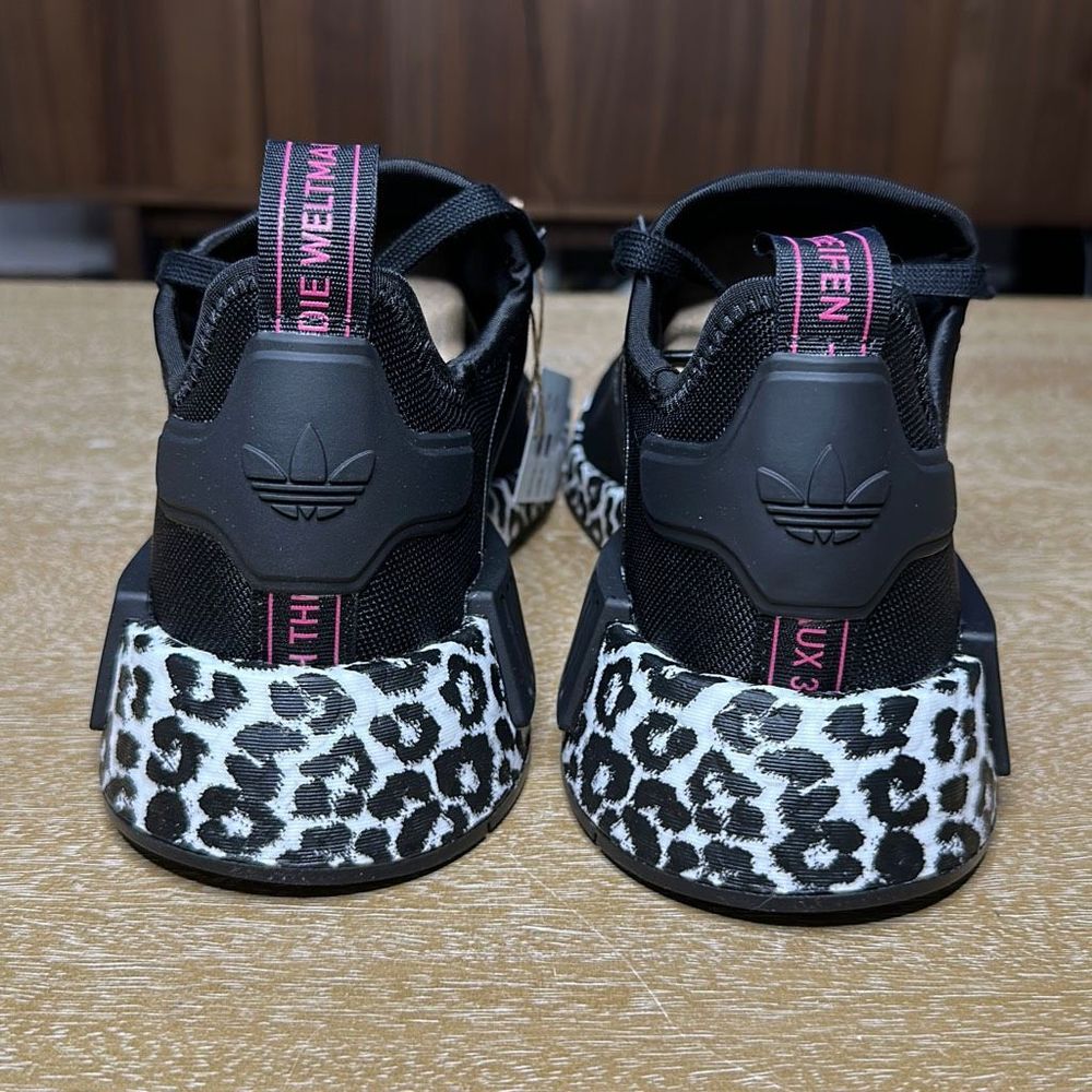 Adidas NMD R1 Leopard - Picture 6 of 12